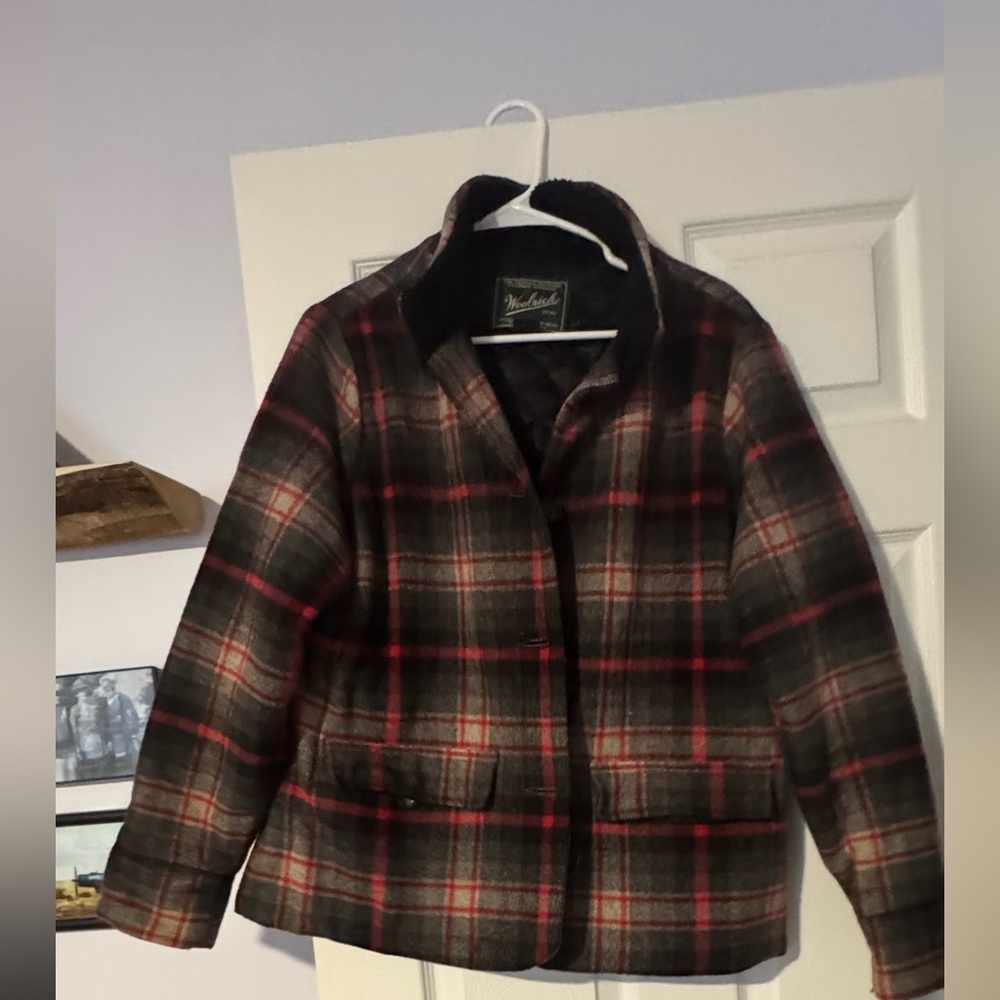 Woolrich black plaid women’s jacket large